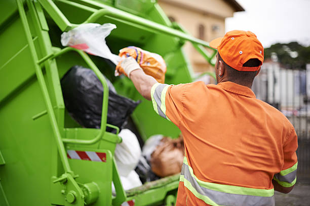 Best Attic Cleanout Services  in Fairfield, IA